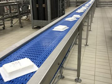 Conveyor system dairy